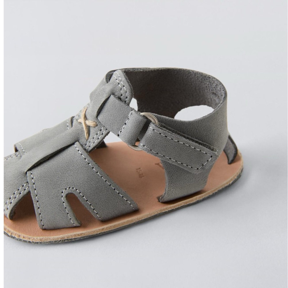 NWT Zara 1.5 infant 100% leather cage sandals gray